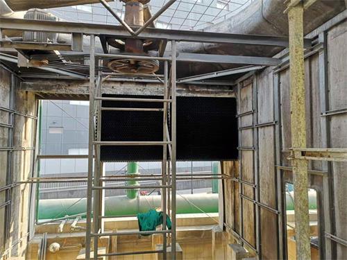 <a href=http://m.kunmengsh.com/peijian/fan/ target=_blank class=infotextkey>冷卻塔風機</a>